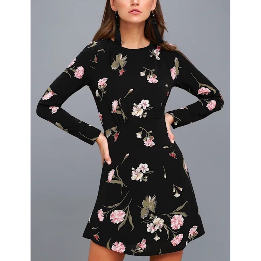 LULUS Dress Women's S Black Pink Floral Long Sleeve Mini Pleats Dance Barbie